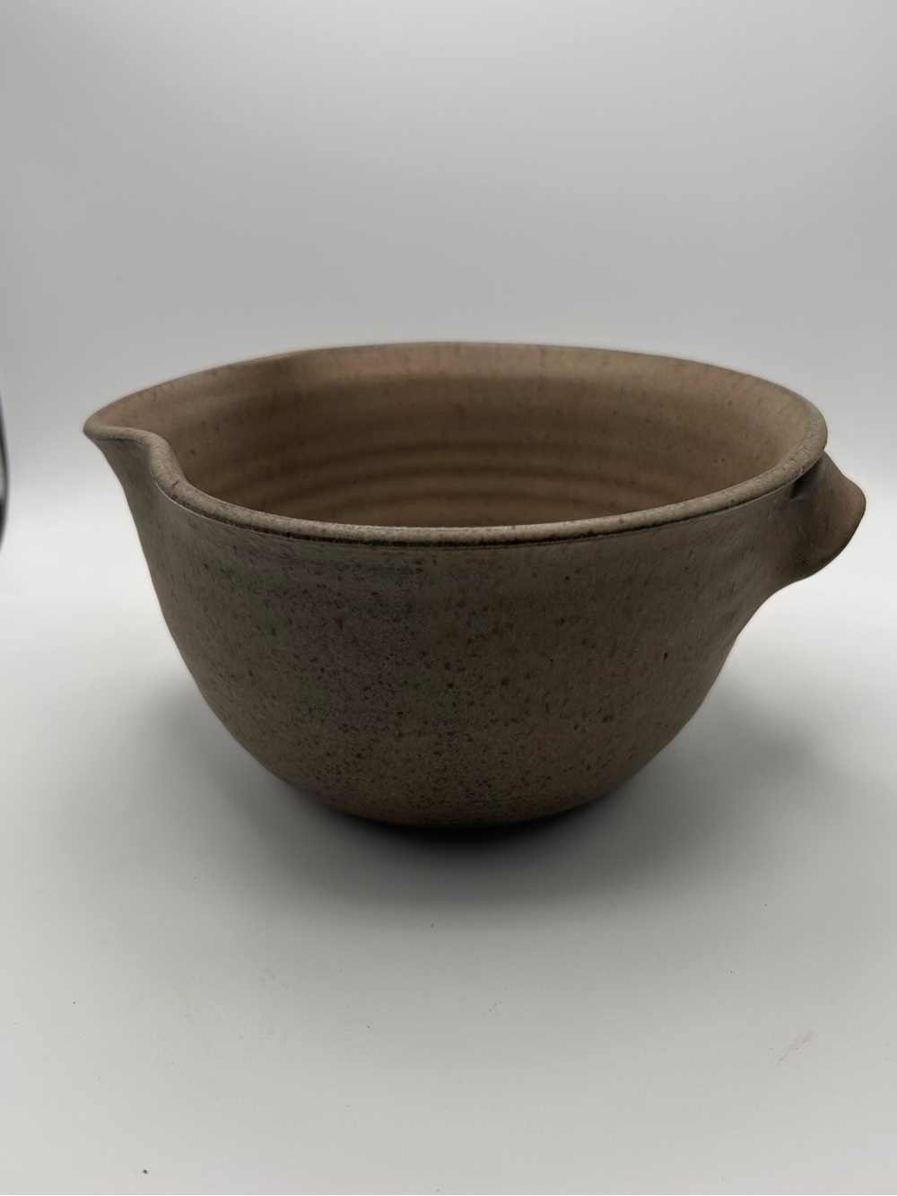 Stoneware mixing bowl w/ spout & handle Chestnut brown glaze by Looney Pottery.